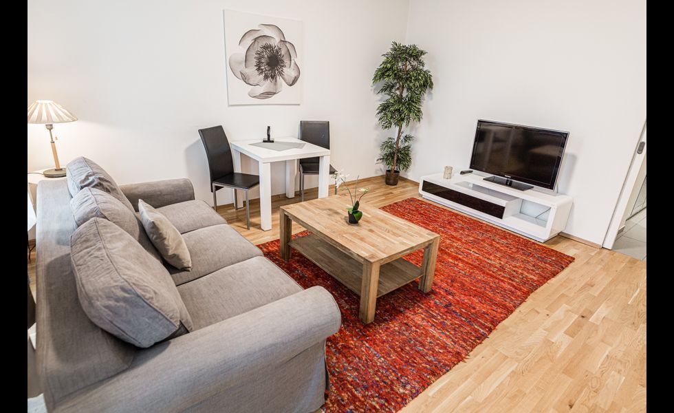 Studio zur Miete 600 € 2 Zimmer 60 m²<br/>Wohnfläche ab sofort<br/>Verfügbarkeit Hegelallee 39 Nördliche Innenstadt Potsdam 14467