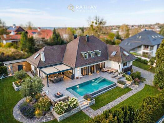 Villa zum Kauf 1.590.000 € 9 Zimmer 374,8 m² 1.611 m² Grundstück Landshut / Achdorf 84036