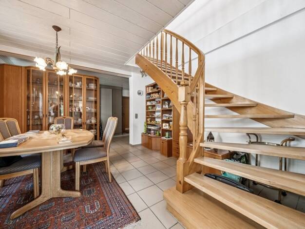 Haus zum Kauf 469.000 € 9 Zimmer 213 m² 407 m² Grundstück frei ab sofort Mainburg 84048