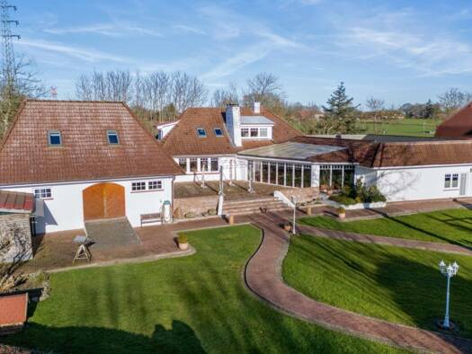 Einfamilienhaus zum Kauf 725.000 € 6 Zimmer 394 m² 2.368 m² Grundstück Rosendahl Mildstedt 25866