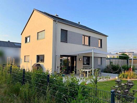 Haus zur Miete 1.920 € 6 Zimmer 154 m² 600 m² Grundstück frei ab 01.01.2026 Hilpoltstein Hilpoltstein , Mittelfr 91161