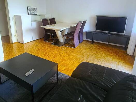 Wohnung zur Miete 1.490 € 2 Zimmer 60 m² Geschoss 1/3 frei ab sofort Altstadt-Lehel München 80538