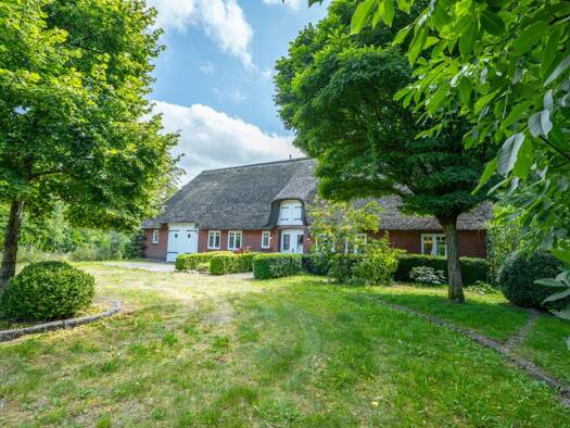 Einfamilienhaus zum Kauf 790.000 € 4 Zimmer 174 m² 3.167 m² Grundstück Langenhorn 25842
