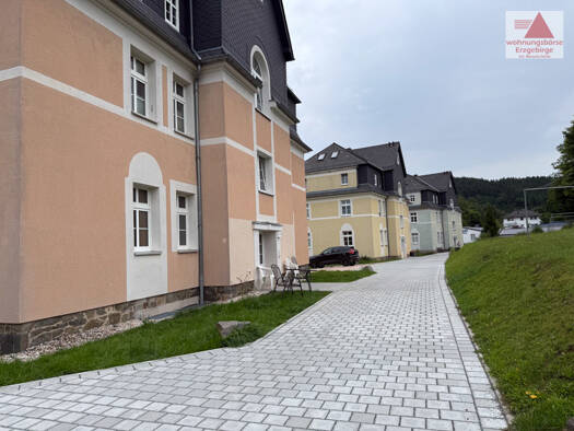 Wohnung zur Miete 350 € 2 Zimmer 61,2 m² 1. Geschoss Auerbacher Straße 18 Gornsdorf 09390