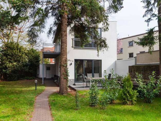 Studio zur Miete Wohnen auf Zeit 1.900 € 1 Zimmer 37 m² frei ab 01.03.2026 Lindenthal Köln 50931