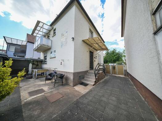 Einfamilienhaus zum Kauf 369.000 € 5 Zimmer 128 m² 560 m² Grundstück Böhl-Iggelheim 67459