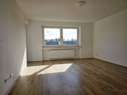 Wohnung zum Kauf 215.000 € 3 Zimmer 62 m² 2. Geschoss Waldkraiburg 84478