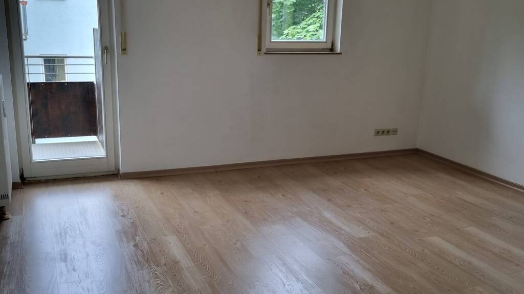 Wohnung zur Miete 362 € 3 Zimmer 67,6 m² 2. Geschoss An der Höll Hötzelsroda Eisenach 99817