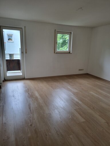 Wohnung zur Miete 362 € 3 Zimmer 67,6 m² 2. Geschoss An der Höll Hötzelsroda Eisenach 99817