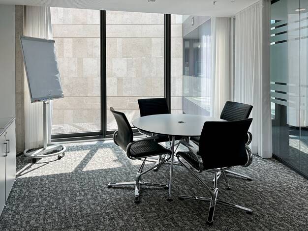 Bürofläche zur Miete - Erstbezug provisionsfrei 1.309 € 70 m² Bürofläche teilbar von 20 m² bis 70 m² Fritz-Schaeffer-Straße 1 Zentrum Bonn 53113