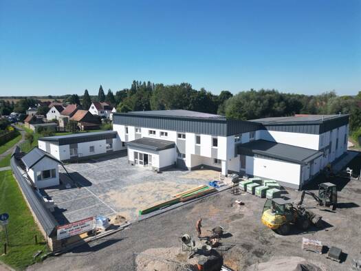 Wohnung zur Miete - Erstbezug 800 € 2 Zimmer 85 m² EG Schulstraße 21, OT Riestedt Riestedt Sangerhausen 06526