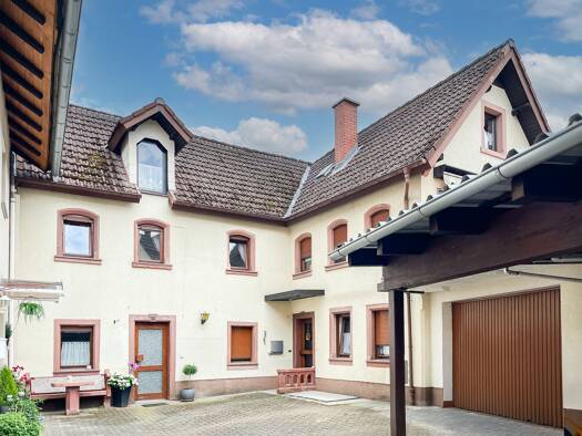 Einfamilienhaus zum Kauf provisionsfrei 169.000 € 152,8 m² 352 m² Grundstück Reistenhausen Collenberg 97903
