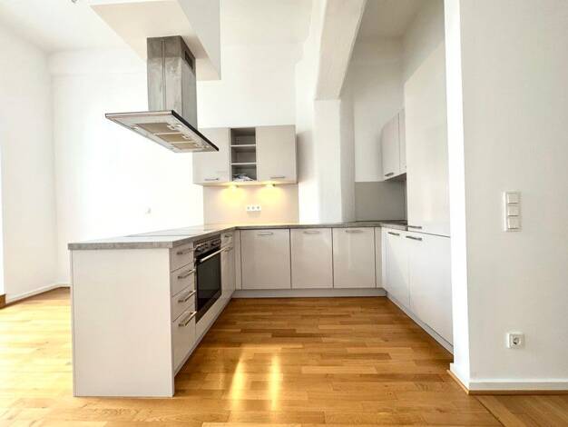 Wohnung zur Miete 1.799 € 5,5 Zimmer 149,3 m² 3. Geschoss frei ab 16.09.2026 Goldschmidtstraße 43 Zentrum-Südost Mitte 04103