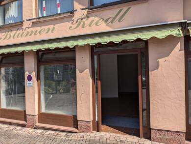 Laden zur Miete provisionsfrei 4 Zimmer 200 m² Verkaufsfläche teilbar von 50 m² bis 200 m² Külsheim Külsheim 97900
