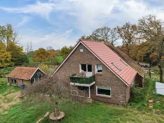 Einfamilienhaus zum Kauf provisionsfrei 185.000 € 2 Zimmer 100 m² 6.306 m² Grundstück Leerhafe Wittmund 26409