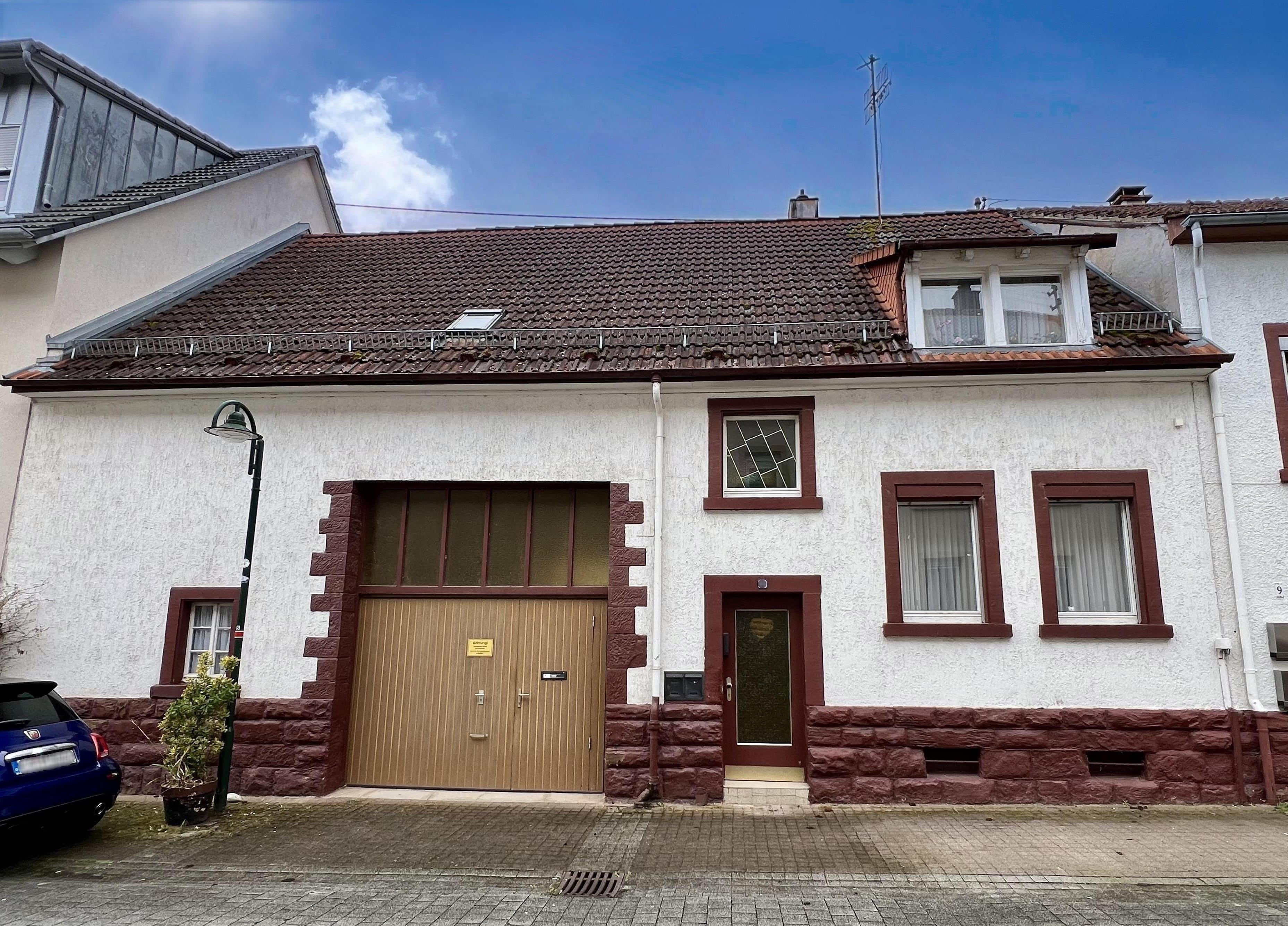 Reihenmittelhaus zum Kauf 395.000 € 6 Zimmer 120 m²<br/>Wohnfläche 377 m²<br/>Grundstück ab sofort<br/>Verfügbarkeit Sprantal Bretten 75015