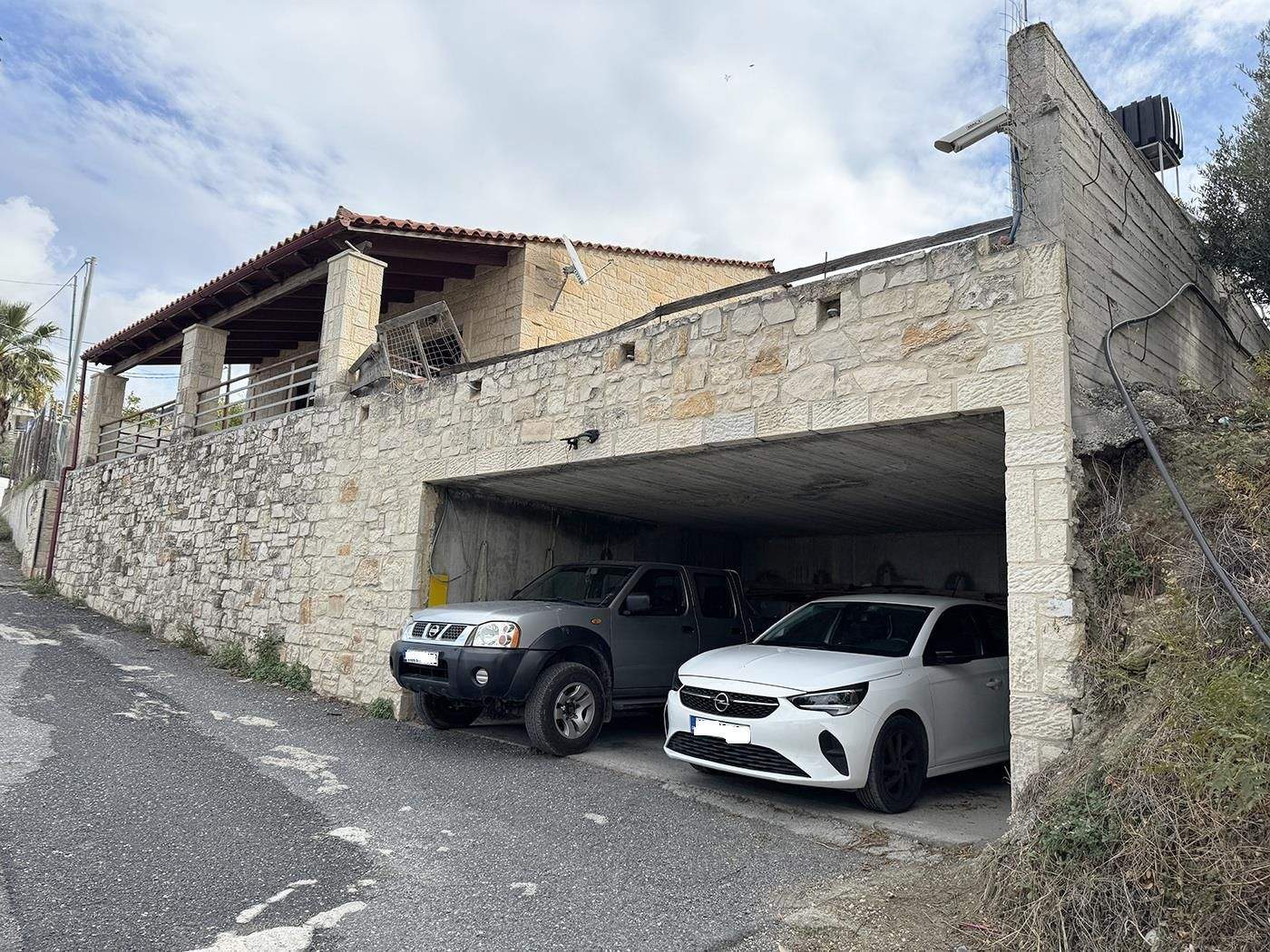 Immobilie in Schwaikheim - Aus Stein errichtetes Landgut - Bild 0