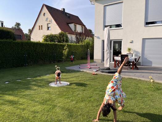 Doppelhaushälfte zur Miete 3.000 € 5 Zimmer 180 m² 400 m² Grundstück frei ab 15.07.2026 Markkleeberg 04416