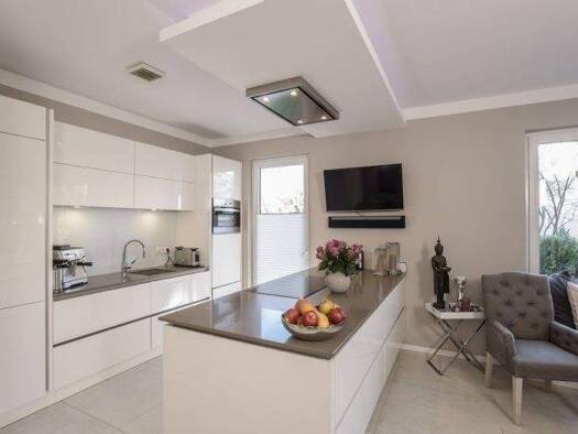 Studio zum Kauf 389.400 € 5 Zimmer 88,6 m² Wellingsbüttel Hamburg 22391