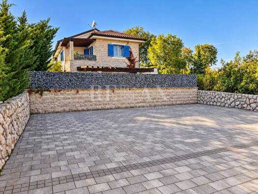 Wohnung zum Kauf 240.000 € 2 Zimmer 50 m² Geschoss 1/1 Rasopasno, Dobrinj Dobrinj 51514