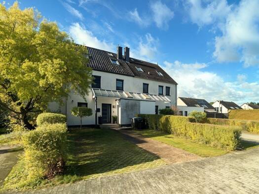 Reihenmittelhaus zum Kauf 279.000 € 5 Zimmer 159 m² 278 m² Grundstück Rotkehlchenweg 4 Flechtingen 39345