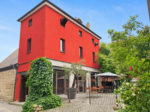 Restaurant zum Kauf 354 m² Gastrofläche 659 m² Grundstück Steinwegstraße 1 a Höchstadt Höchstadt a.d.Aisch 91315