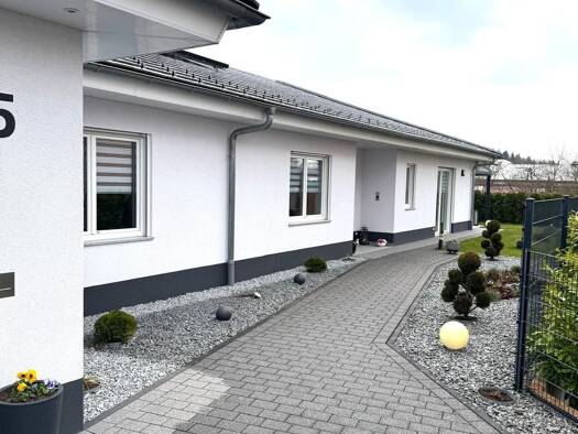 Bungalow zum Kauf provisionsfrei 899.000 € 4 Zimmer 168,4 m² 759 m² Grundstück Sigmaringen 72488