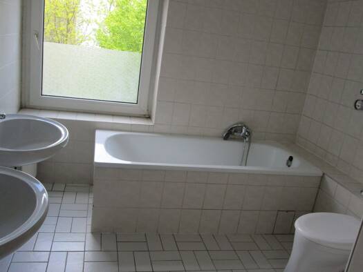 Wohnung zur Miete 925 € 2 Zimmer 78,5 m² Geschoss 3/5 frei ab sofort Gesundbrunnen Mitte 13359