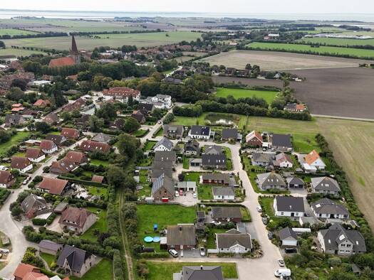 Einfamilienhaus zum Kauf 465.000 € 5 Zimmer 171,4 m² 702 m² Grundstück Petersdorf Fehmarn 23769