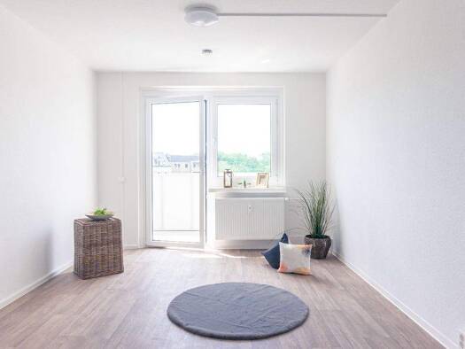 Wohnung zur Miete 530 € 4 Zimmer 94 m² 5. Geschoss Augustusburger Str. 15 Zentrum Chemnitz 09111