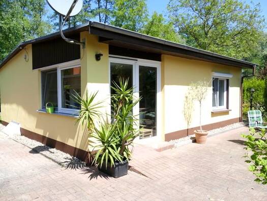Bungalow zum Kauf 128.000 € 48 m² 332 m² Grundstück Ketzin Ketzin/Havel 14669
