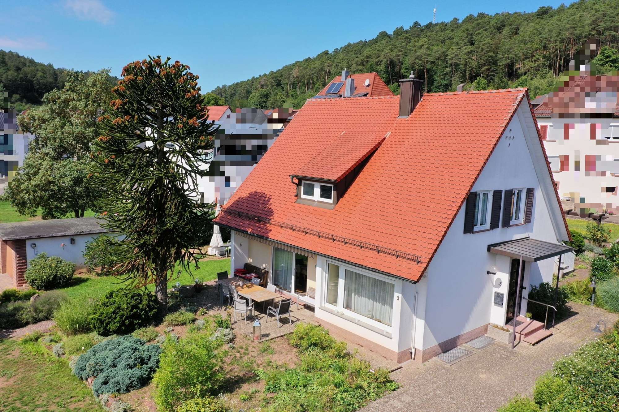 Einfamilienhaus zum Kauf 379.000 € 7 Zimmer 198 m²<br/>Wohnfläche 802 m²<br/>Grundstück Hauenstein 76846