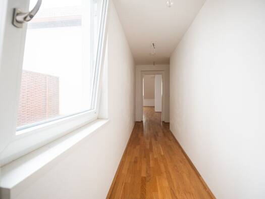 Wohnung zum Kauf 268.800 € 3 Zimmer 83,2 m² 1. Geschoss Wiener Neustadt 2700