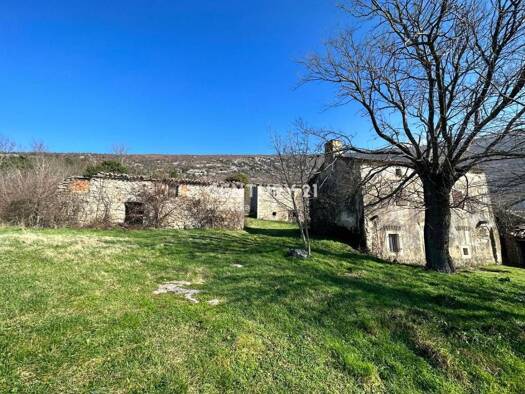 Haus zum Kauf 190.000 € 8 Zimmer 270 m² Labin