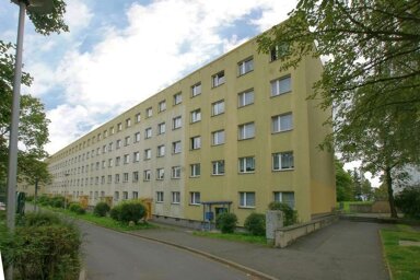 Wohnung zur Miete 185 € 1 Zimmer 31 m² EG Stauffenbergstraße 33 Westend Plauen 08523