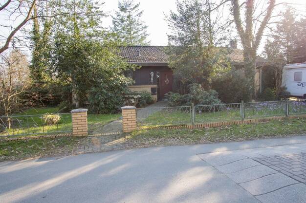 Bungalow zum Kauf provisionsfrei 285.000 € 4 Zimmer 108 m² 1.217 m² Grundstück Neuenkirchen Schwanewede 28790
