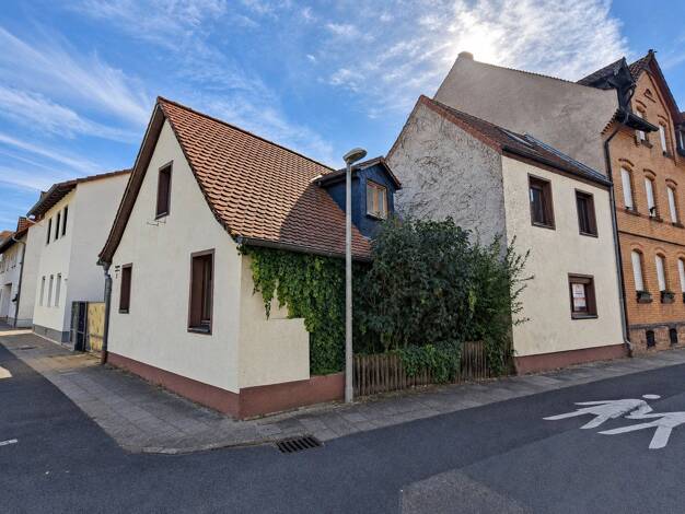 Wohnung zur Miete 850 € 2,5 Zimmer 65 m² frei ab 01.08.2026 Borngasse 2 Großauheim Hanau 63457