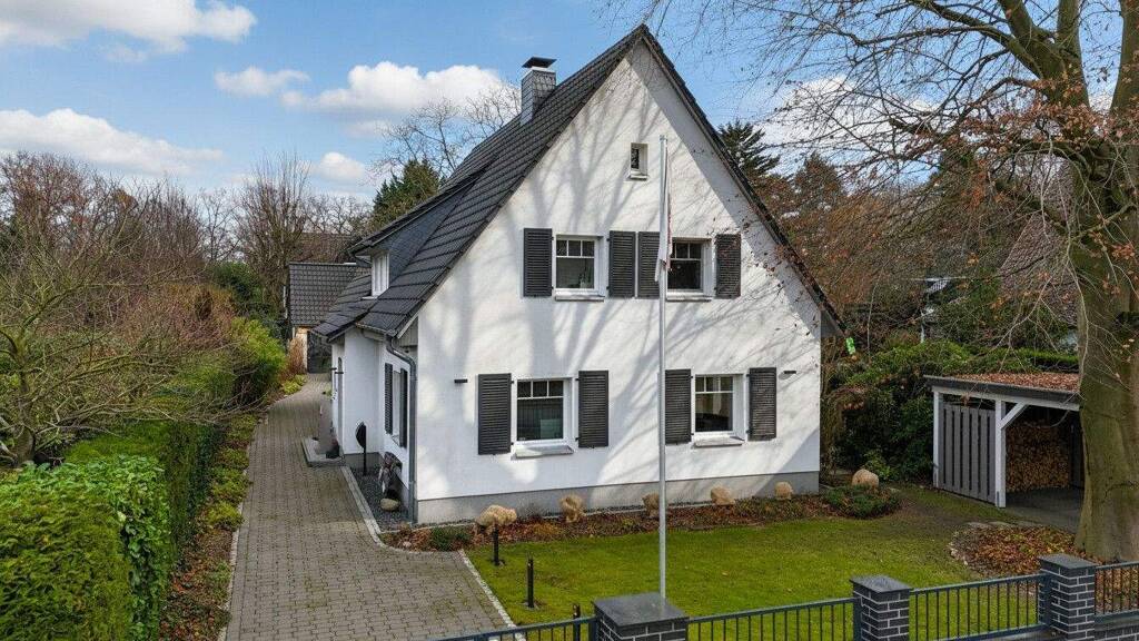 Einfamilienhaus zum Kauf 960.000 € 6 Zimmer 180 m² 773 m² Grundstück Isernhagen-Süd Hannover / Isernhagen-Süd 30657