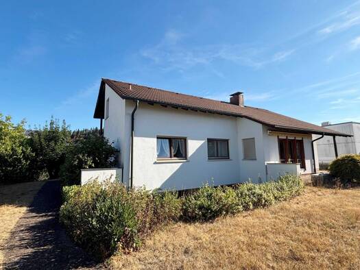 Einfamilienhaus zum Kauf 645.000 € 5,5 Zimmer 185,8 m² 926 m² Grundstück frei ab sofort Schopfheim Schopfheim 79650