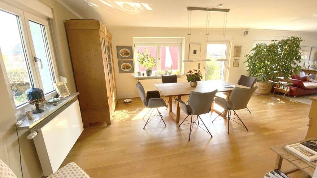 Einfamilienhaus zum Kauf 580.000 € 4 Zimmer 122 m² 915 m² Grundstück Sommerhausen 97286