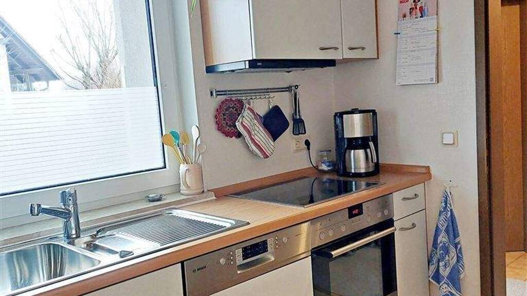 Immobilie in Zellingen - Ein Traum für Familien - Reihenmittelhaus in idyllischer, sonniger Lage mit Garten und Garage - Zellingen - Bild 3