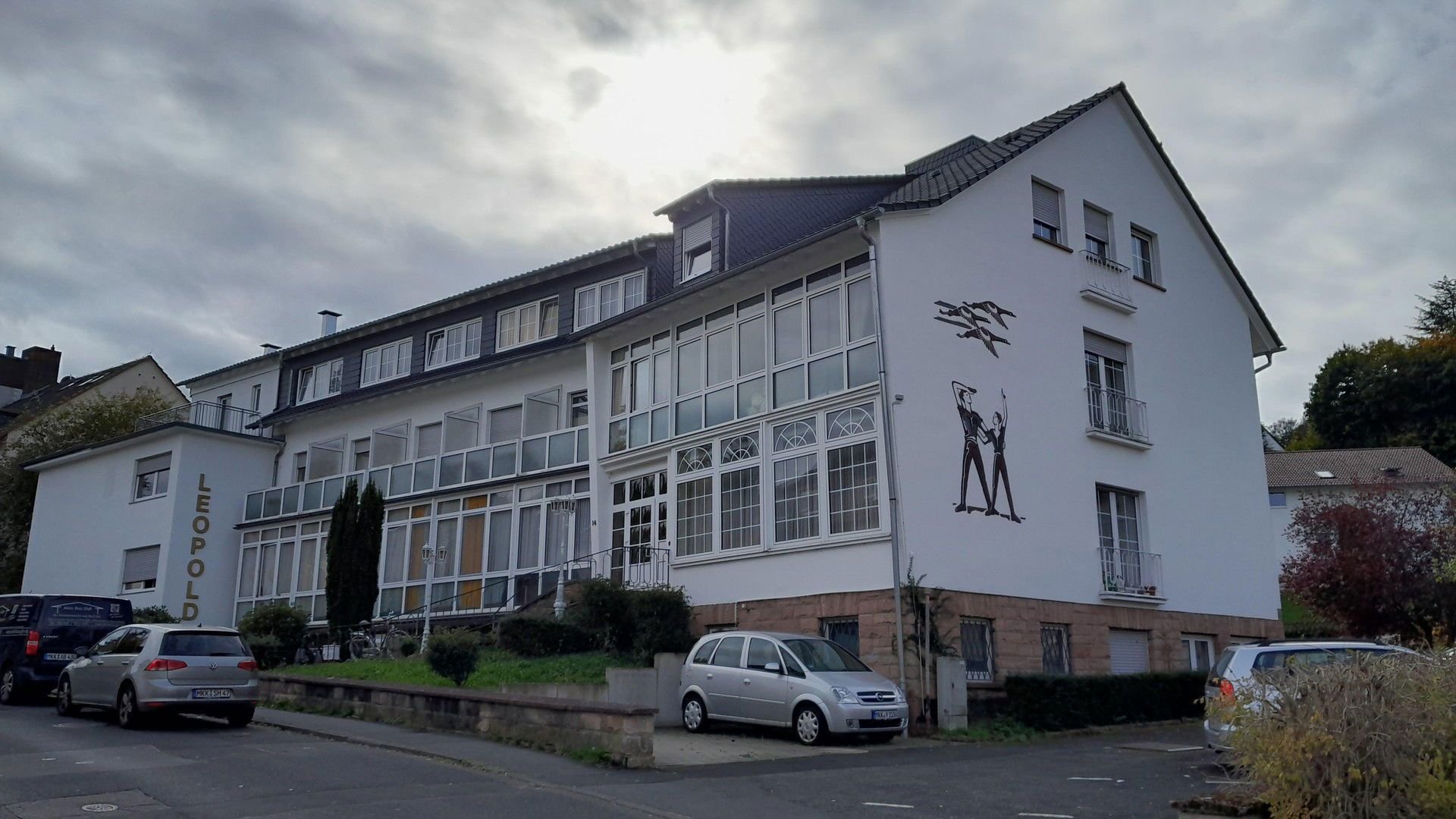 Mehrfamilienhaus zum Kauf provisionsfrei als Kapitalanlage geeignet 2.400.000 € 1.662 m²<br/>Wohnfläche 1.665 m²<br/>Grundstück Leopold-Koch-Str. 14 Bad Orb 63619