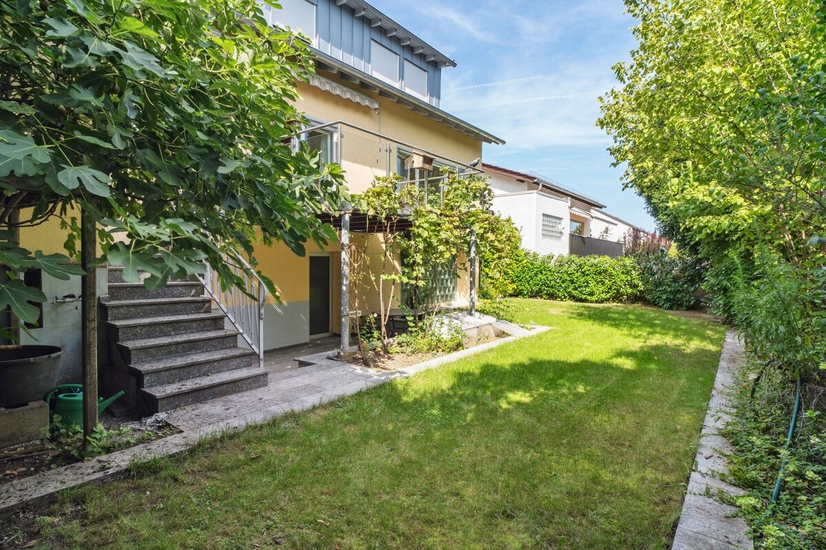 Mehrfamilienhaus zum Kauf 598.000 € 8 Zimmer 245 m²<br/>Wohnfläche 540 m²<br/>Grundstück Dirmstein 67246