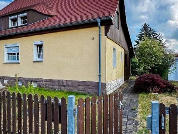 Doppelhaushälfte zum Kauf 230.000 € 4 Zimmer 98,7 m² 730 m² Grundstück Weißig Freital 01705