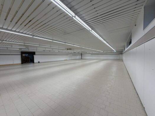 Lagerhalle zur Miete 12 € 700 m² Lagerfläche Jenfeld Hamburg Jenfeld 22043