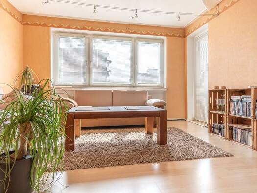 Wohnung zum Kauf 115.000 € 4 Zimmer 82 m² 4. Geschoss Afferde Hameln 31789