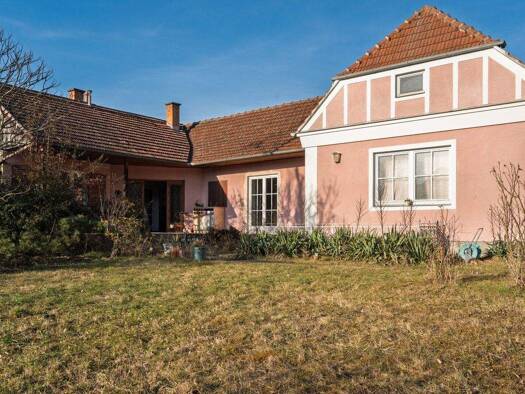 Haus zum Kauf 230.000 € 4 Zimmer 721 m² Grundstück Theiß 3494