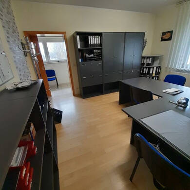 Bürofläche zur Miete provisionsfrei 190 € 2 Zimmer 29,7 m² Bürofläche Ernst-Schneller-Str. 3 Wiesenburg Wildenfels 08134