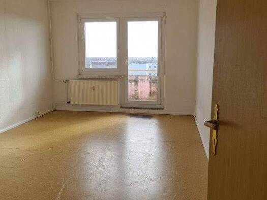 Wohnung zur Miete 351 € 3 Zimmer 70,3 m² 5. Geschoss Max-Planck-Straße 14 Stendal Stendal 39576