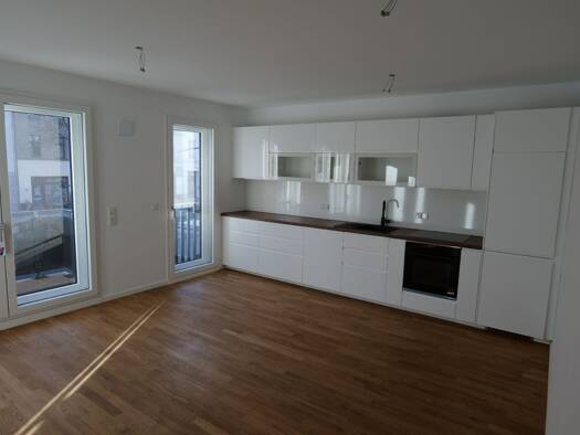 Wohnung zur Miete 1.950 € 3 Zimmer 70,1 m² Geschoss 1/2 frei ab sofort Pankstraße Gesundbrunnen Berlin 13357